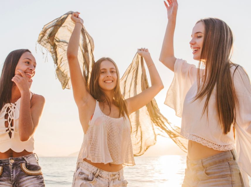 Lisbon: Sunset Boat Party Cruise with DJ and Open Bar - Who should book this Lisbon boat party?