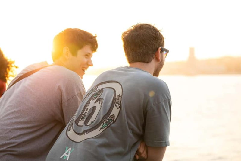 Lisbon: Sunset Boat Tour with Music and Drinks - Five Things Worth Knowing Before You Sail