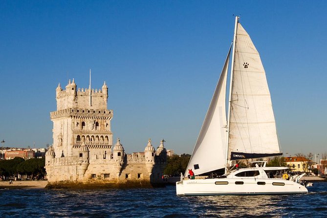 Lisbon: Sunset Cruise With Drinks on Spacious Yacht - Starting beneath the 25 de Abril Bridge