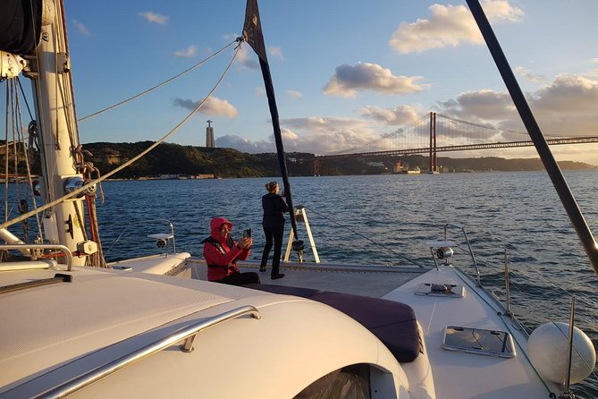 Lisbon: Sunset Cruise With Drinks on Spacious Yacht - A spacious yacht with room to spread out