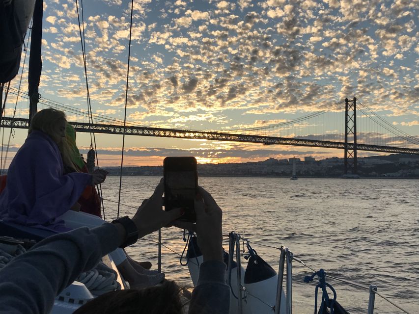 Lisbon: Sunset Sailing Cruise with Wine - Should you book the Tagus sunset cruise?