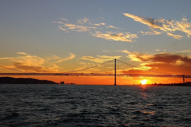 Lisbon Sunset Sailing Tour on Luxury Sailing Yacht with 2 Drinks - The western Tagus: Belém Tower and the Discoveries Monument