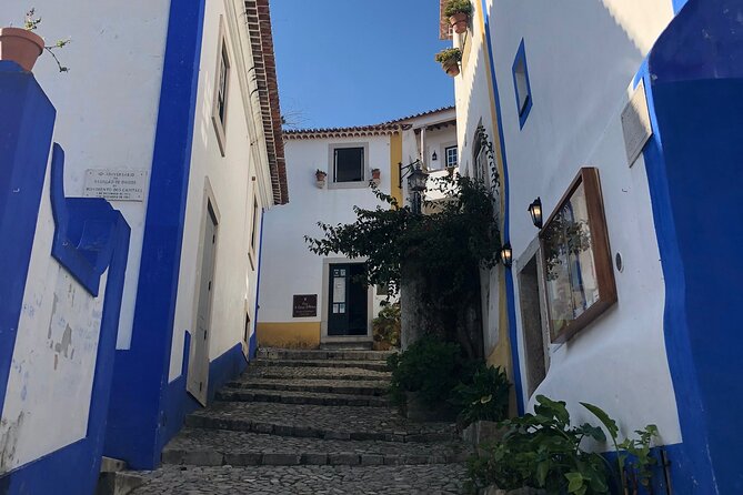 Lisbon to Fatima/Batalha/Nazare & Obidos guided tour 8pax group - Óbidos, medieval streets, and a chocolate cup