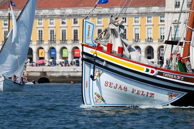 Lisbon Traditional Boats - Express Cruise - 45min - A short cruise with a very Lisbon personality