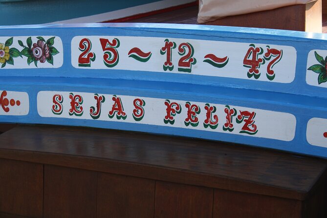 Lisbon Traditional Boats - Express Cruise - 45min - Commentary, languages, and crew service
