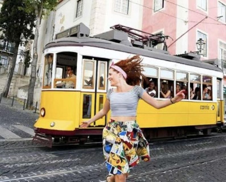 Lisbon: Tram 28 Entry Ticket & Audio Guide with 24-Hour Pass - Baixa and the city’s central connections