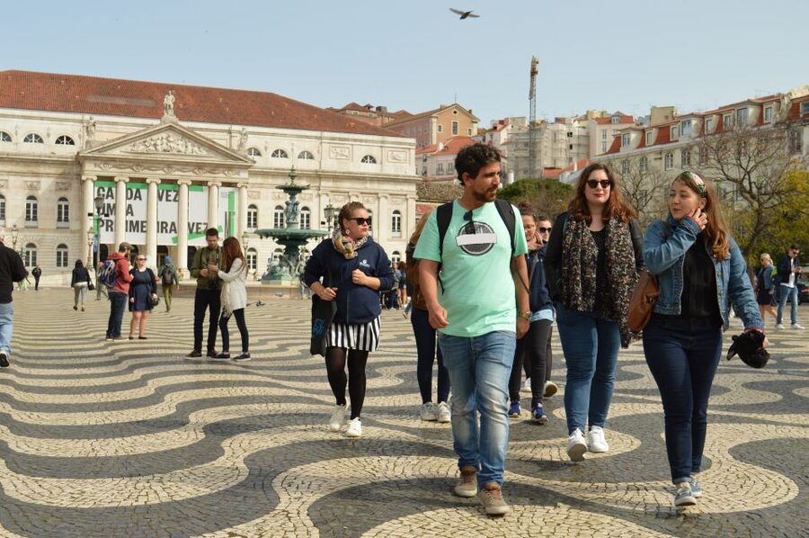 Lisbon: Walking Tour in the Center (Max 12 Participants) - How hard is the walk?