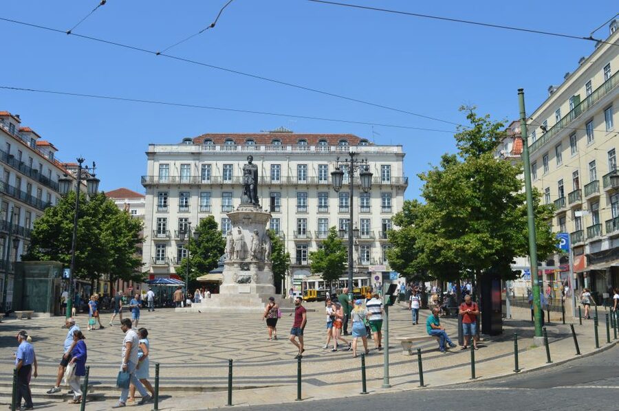 Lisbon: Walking Tour in the Center (Max 12 Participants) - Crossing Bairro Alto to São Pedro de Alcântara