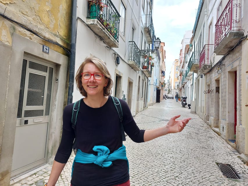 Lisbon: Walking Tour in the Center (Max 12 Participants) - Finishing at the Rua Augusta Arch