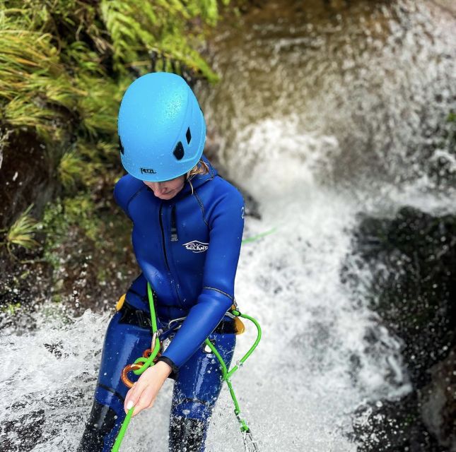 Madeira: Beginner Canyoning - Level 1 - Waterfalls, slides, and natural pools