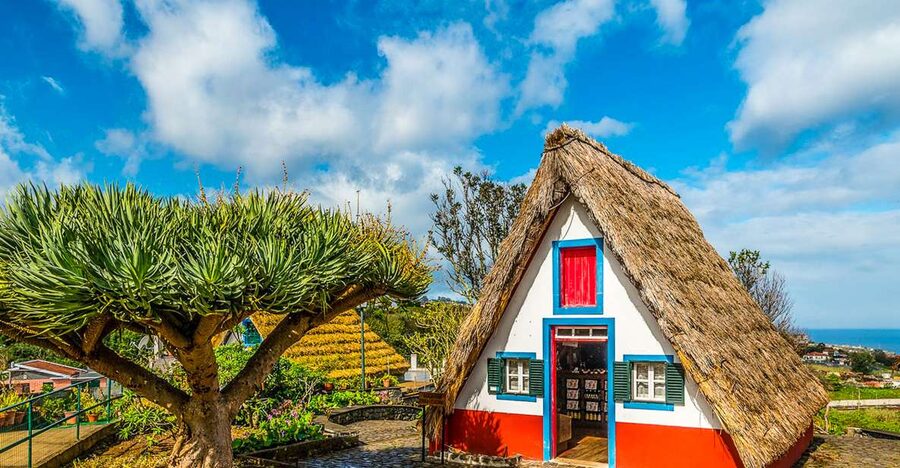 Madeira: Best of the East Tour from Funchal - Pico do Arieiro brings the big mountain moment