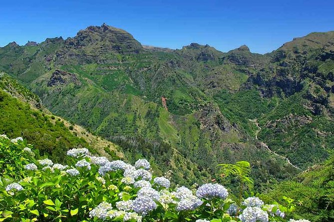 Madeira East Tour from Funchal - Pico do Arieiro reaches 1,818 metres