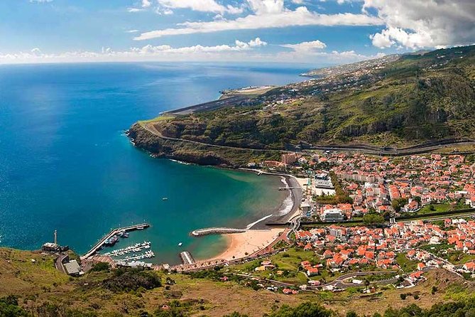Madeira East Tour from Funchal - Pickup from Funchal and the road into the hills