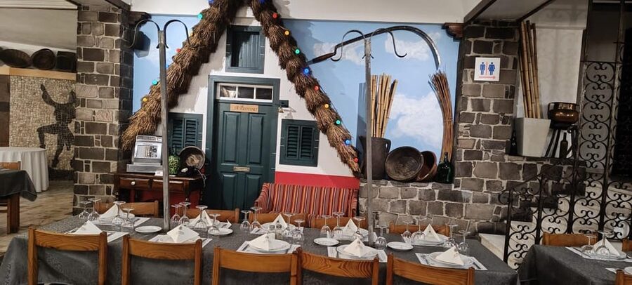 Madeira: Folk Dancing Show and Traditional Local Dinner - Why this evening works so well