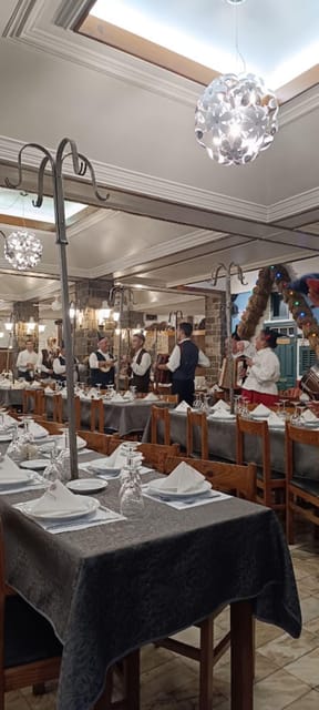 Madeira: Folk Dancing Show and Traditional Local Dinner - A Madeiran dinner built for sharing