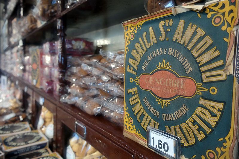 Madeira: Food and Wine Walking Tour in Funchal - Stop six: Poncha at a traditional tavern