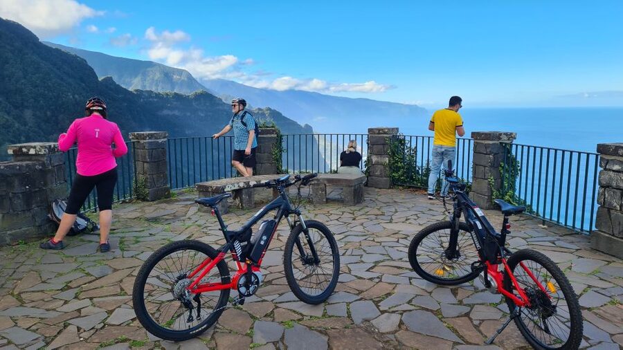 Madeira: Guided E-bike Tour of the North Coast - Farm lanes and the Atlantic viewpoint