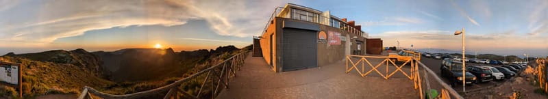 Madeira: Pico do Arieiro Sunset with Optional Dinner - Sunset Above the Clouds
