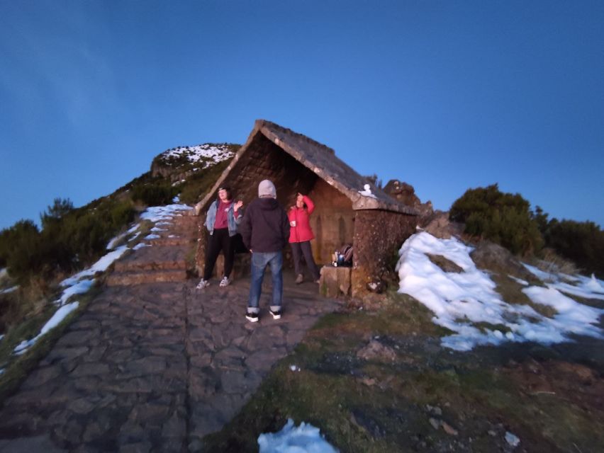 Madeira: Pico Ruivo Guided Sunrise Hike with Hotel Pickup - The daylight descent reveals a second hike