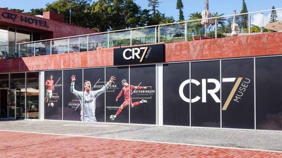 Madeira: Private Cristiano Ronaldo Tour with CR7 Museum - Why this Ronaldo tour works better than a museum visit alone