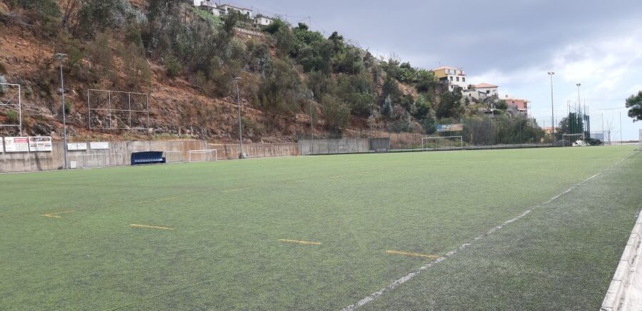 Madeira: Private Cristiano Ronaldo Tour with CR7 Museum - What the private vehicle adds