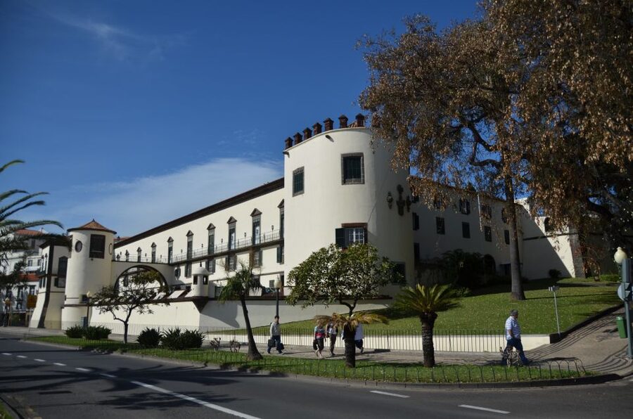 Madeira: Private Funchal City Tour in a Tukxi - Funchal Cathedral and the city center