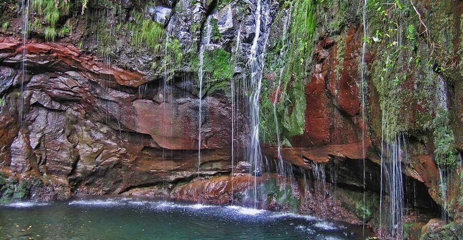 Madeira Walks - Rabaçal and the 25 Fountains - A long but easy-to-arrange day from Funchal