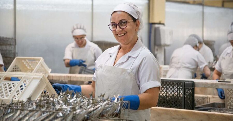 Matosinhos: Conservas Pinhais Factory Tour - On the Production Floor: What You May See