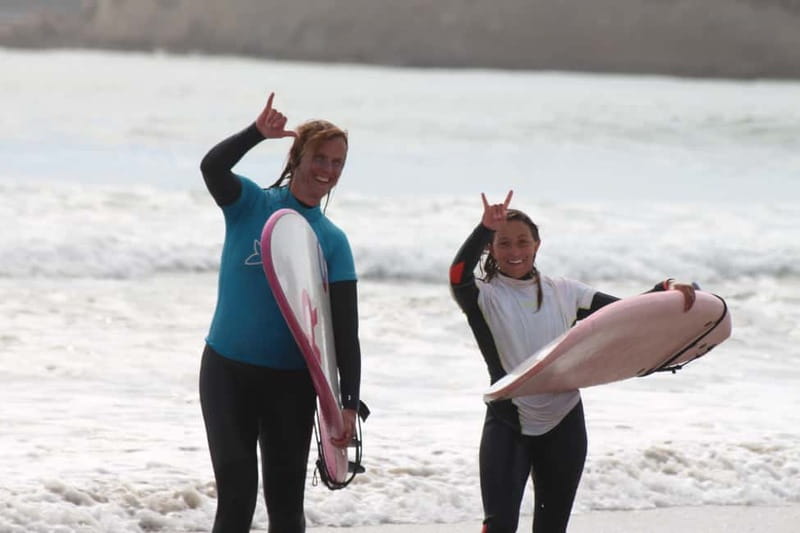 Matosinhos: Surfing Lesson with Equipment - Key points before you book