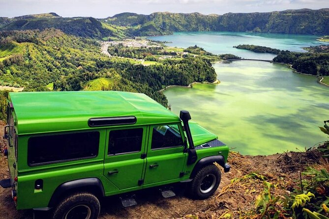 Off the Beaten Track Half Day Sete Cidades Jeep Tour - First hour: following the Sete Cidades caldera rim