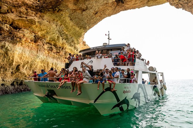 Ophelia Catamaran Cruises + Beach BBQ - The catamaran’s comfort and onboard mood