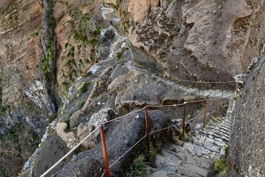 Pico Do Arieiro Pico Ruivo Sunrise or Morning Hike Transfers - Trail closures and the PR3 alternative