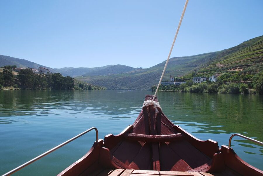Pinhão: 2-Hour Rabelo Boat Tour with Audio Guide - Key Details Before You Go