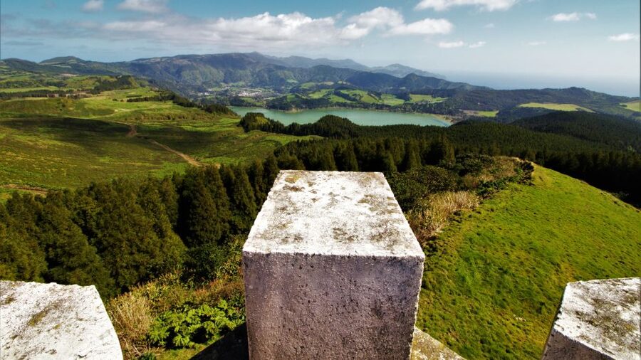 Ponta Delgada: Hidden Gems of São Miguel Full-Day Van Tour - Key points at a glance