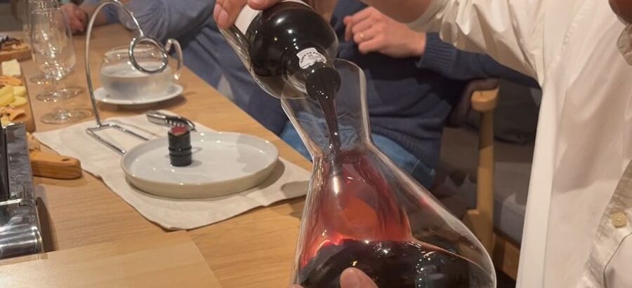 Port Wine class with 3 or 5 Port tasting and pairings - Who should book this Porto experience?