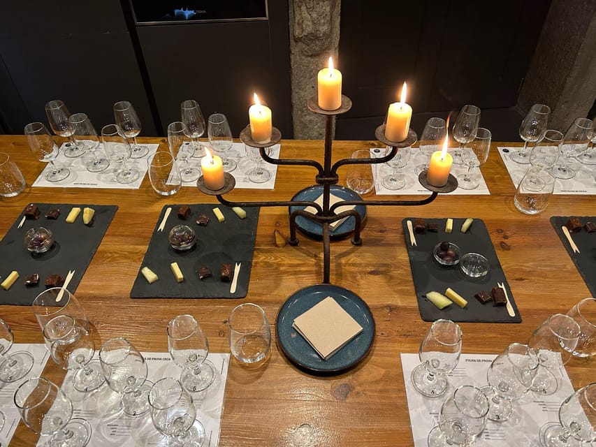 Port Wine class with 3 or 5 Port tasting and pairings - Why the small group matters
