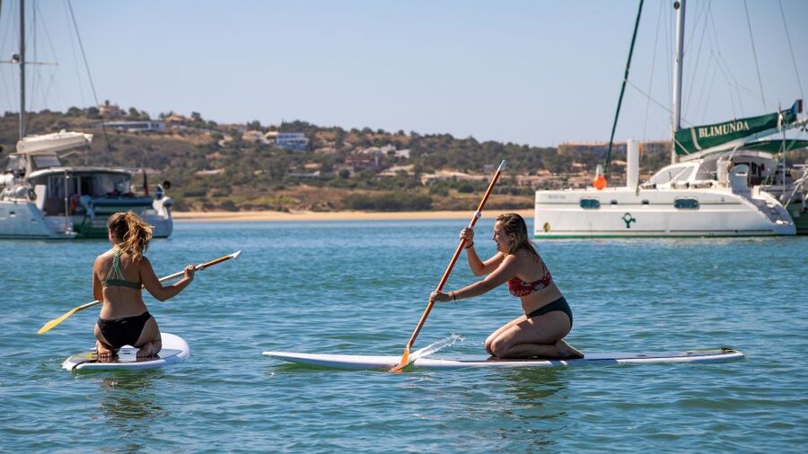 Portimao: Benagil Caves & Coastline Cruise - Praia da Rocha and the first coastal views