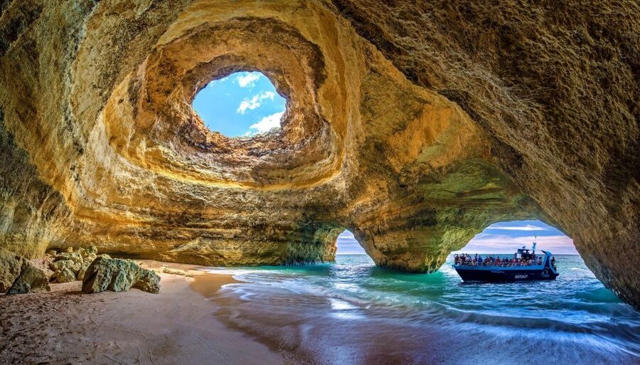 Portimão: Benagil Caves & Dolphins Watching with Biologist - Is $47 a good price?