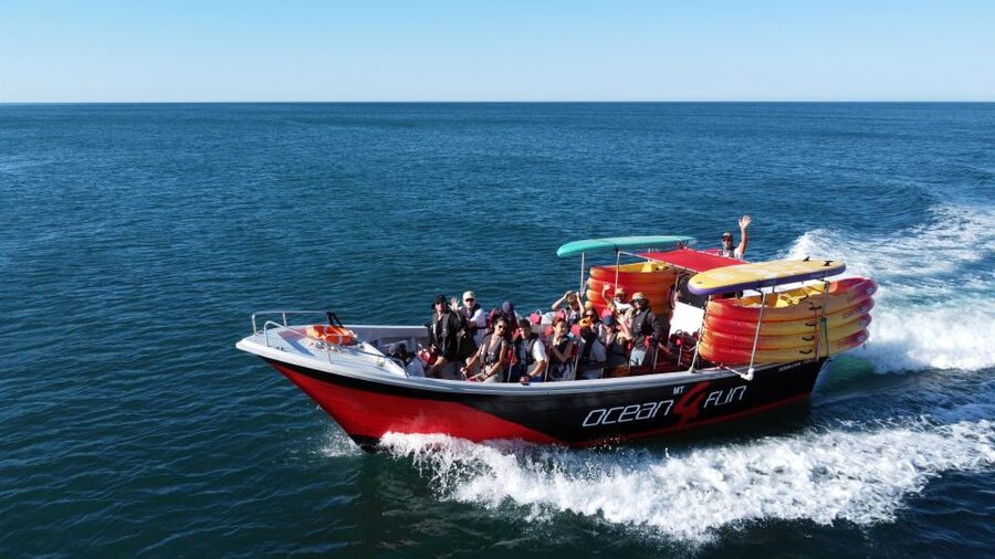Portimão: Benagil Caves Speedboat and Kayak Guided Tour - From Portimão Marina to the Benagil coast