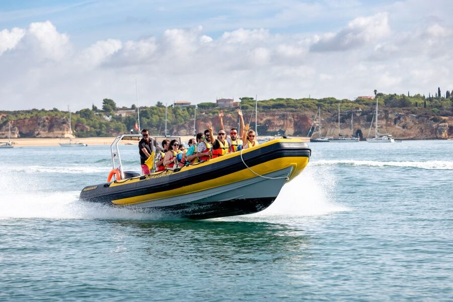 Portimão: Benagil Grottoes Boat Cruise - Key points to know before booking
