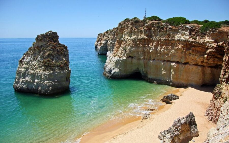 Portimão: Benagil Sea Caves Speedboat Adventure Tour - Algar Seco and Alfanzina Lighthouse