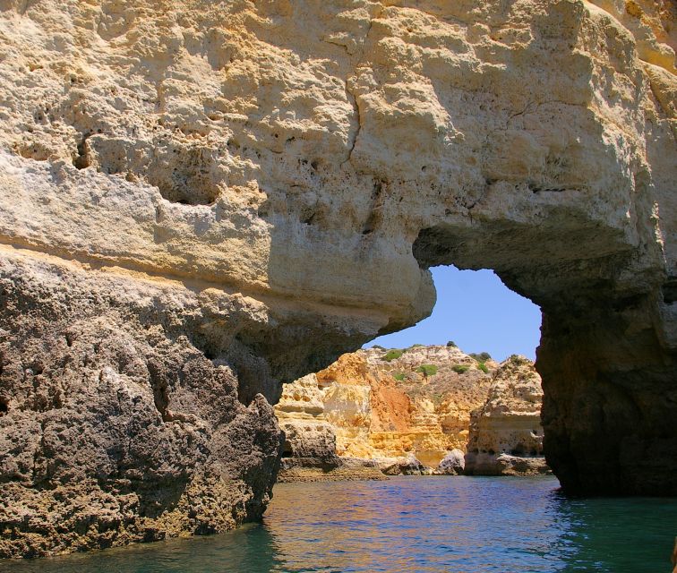 Portimão: Pirate Ship Cave Cruise - What the $41 price really buys you