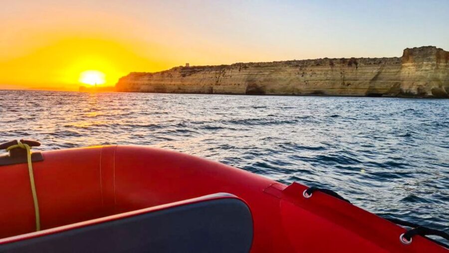 Portimão: Sunset Cruise to Benagil Cave - What the 90-minute route is really like