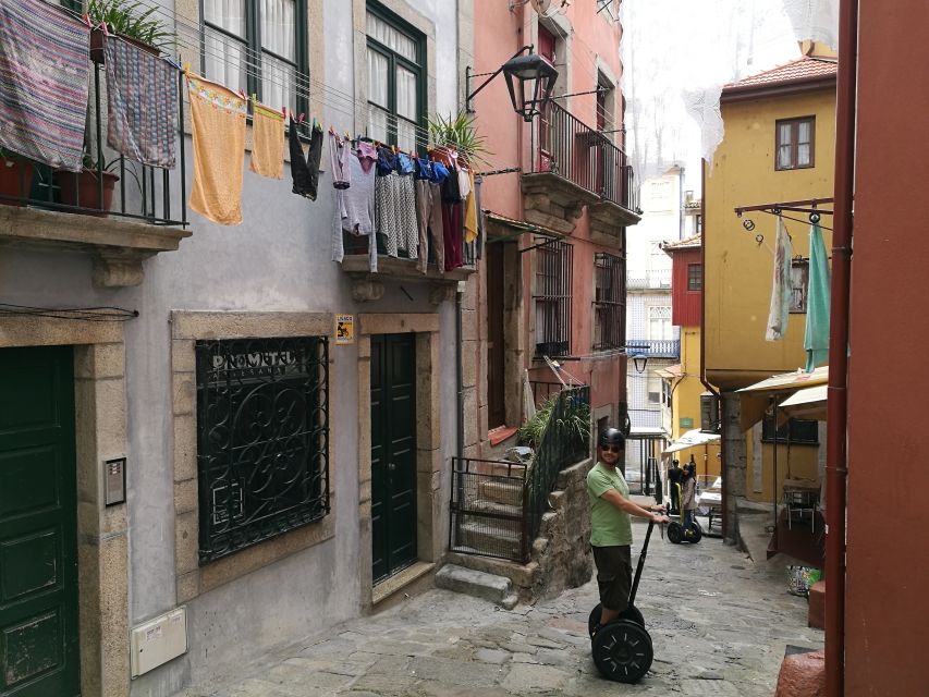 Porto: 2-Hour City Highlights Guided Segway Tour - Porto Cathedral and the first city views