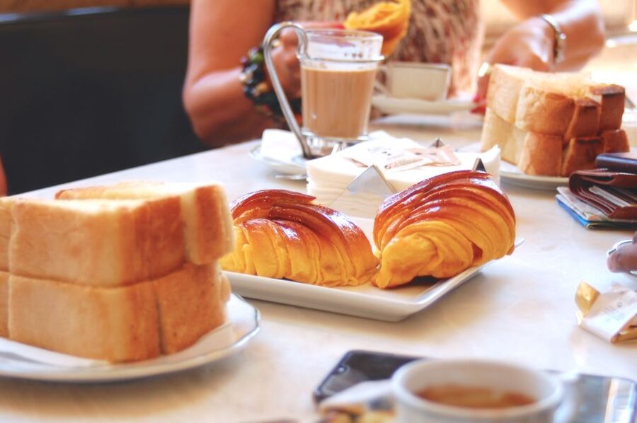 Porto: 3-Hour Food Tour - History, Architecture, and Food in One Walk