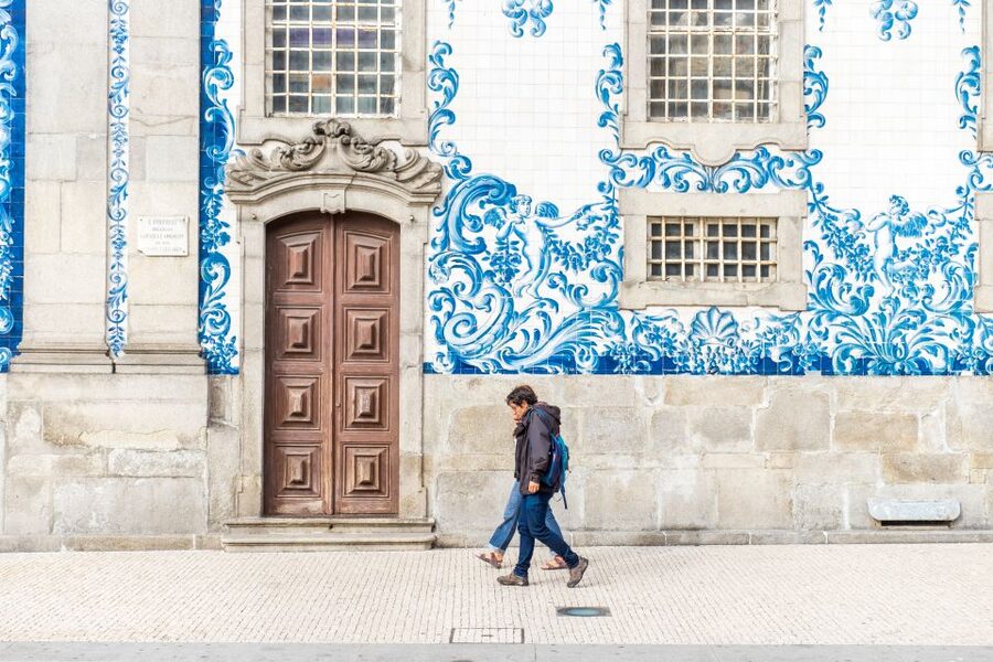 Porto: 3-Hour Guided City Highlights Walking Tour - From São Bento’s tiles to Rua Santa Catarina