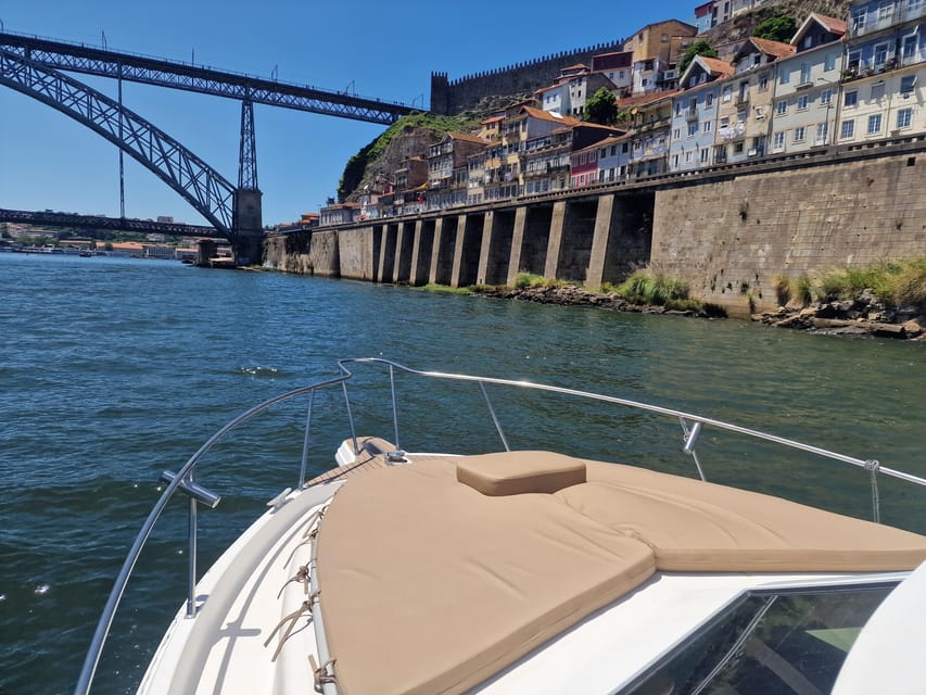 Porto: 6 Bridges Cruise & Port Wine with Sunset Option - Local guides make the difference