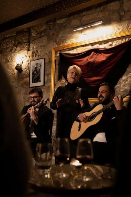 Porto: An Intimate Fado Show in a Historical Tavern - The second half: traditional Fado with more dramatic force