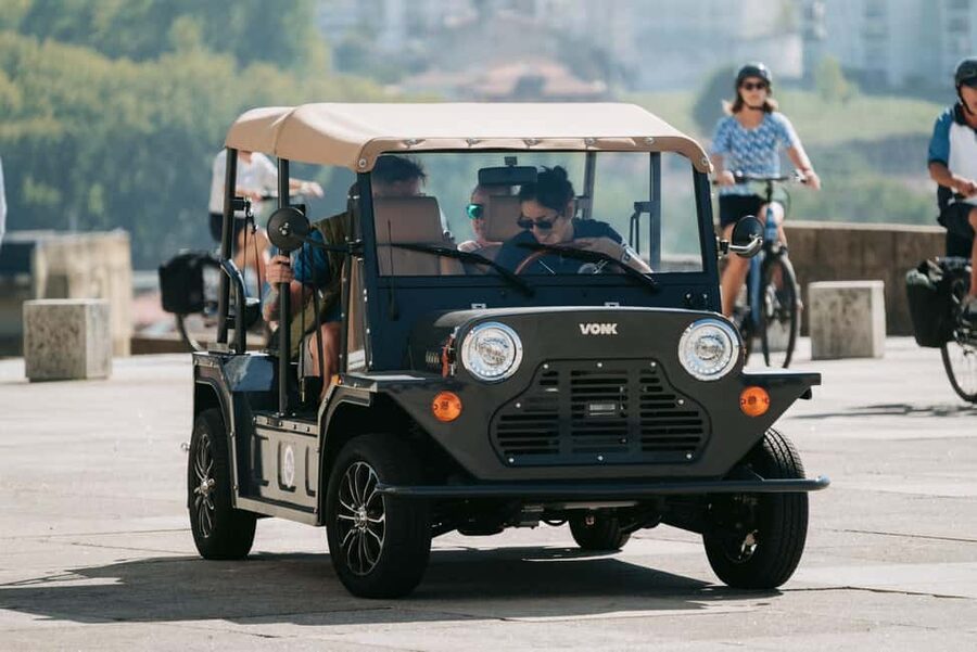 Porto and Foz: Private Douro City Tour in an Electric Ford T - Who should book this Porto city tour?