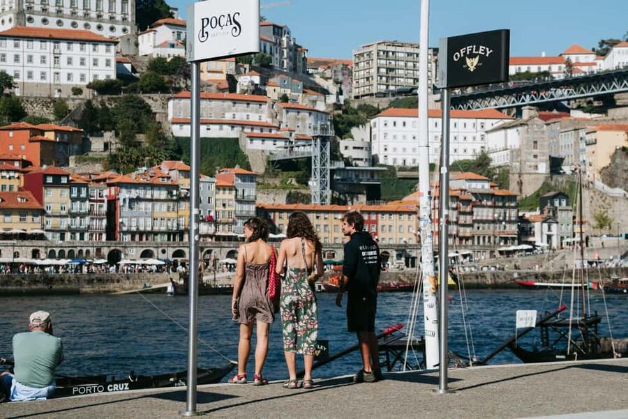Porto and Foz: Private Douro City Tour in an Electric Ford T - Is $43 per person good value?